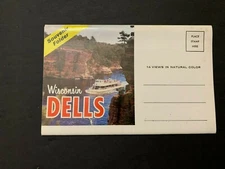 1960's Wisconsin Dells Fold Out Postcard Book