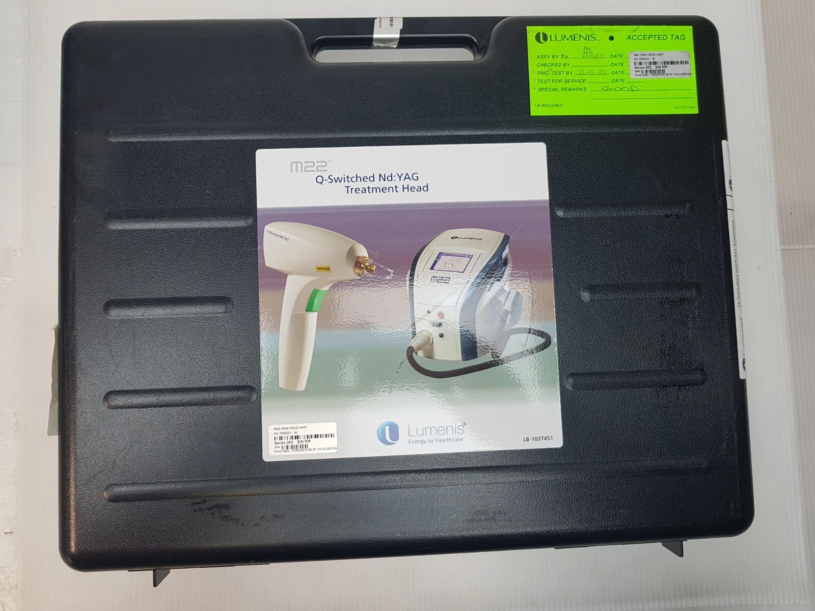 Lumenis case lid with M22 Q-Switched Nd:YAG Treatment Head insert