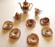 ANTICO SERVIZIO DA CAFFÈ BAVARIA RW ORO ZECCHINO E ROSE CON DIVERSE SFUMATURE