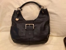ANA Leather Hobo Bag in black