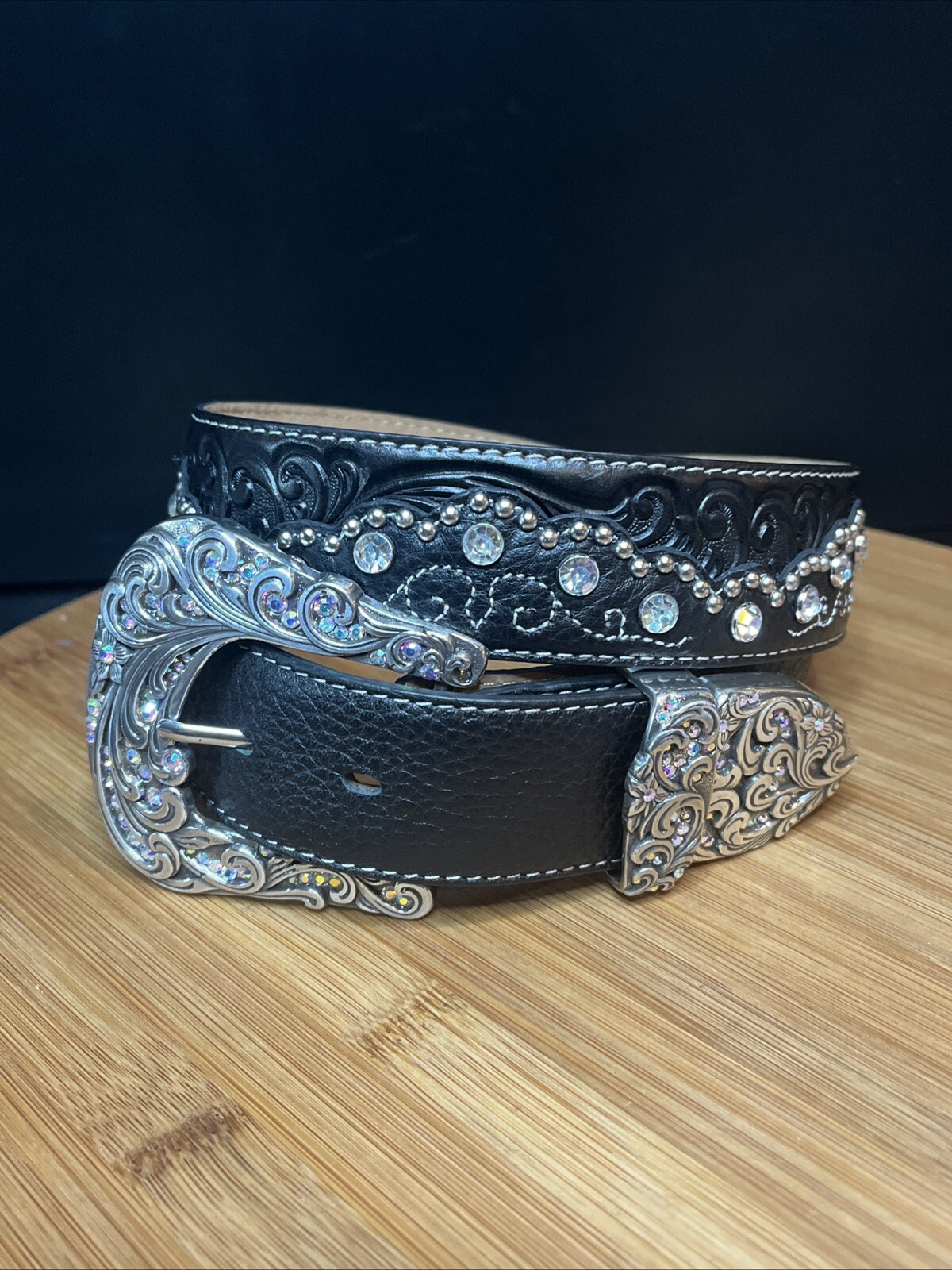 Tony Lama Kaitlyn Crystal Black SZ 32 Leather Belt C50493 Western Iridescent EUC