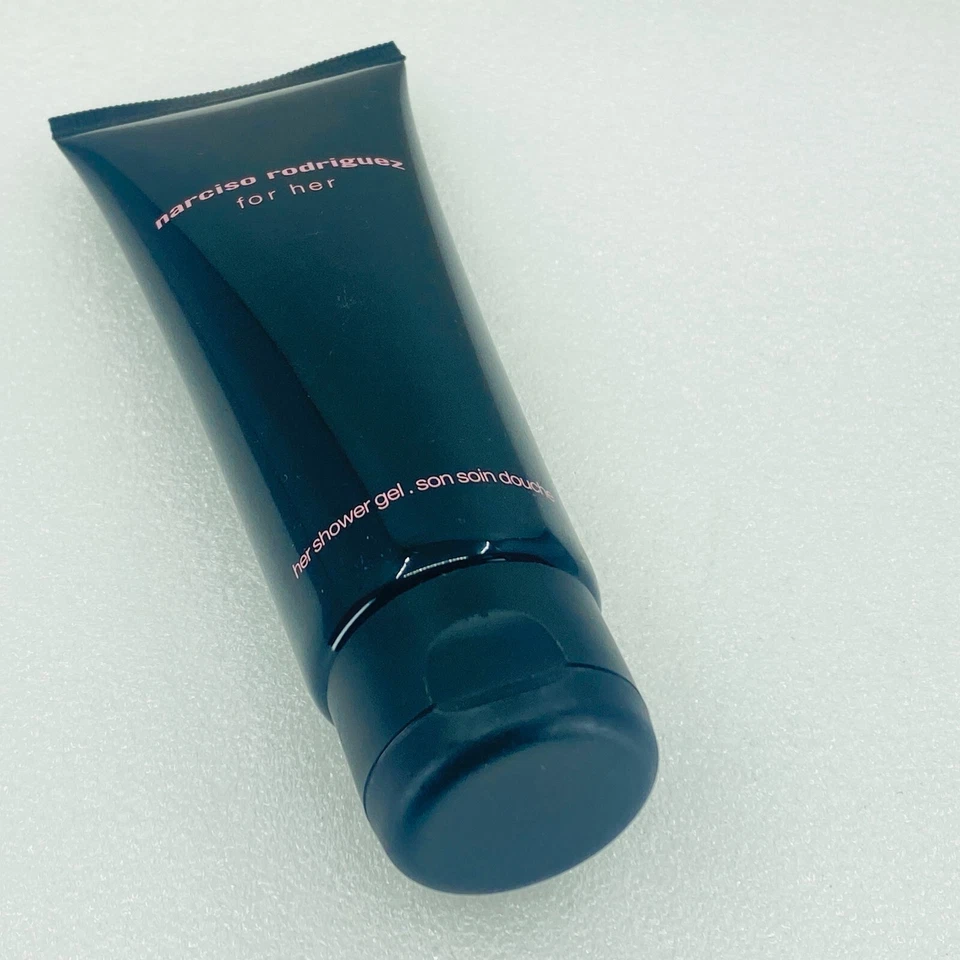 Gel de ducha NAARCISO RODRIGUEZ para ella - 2,5 oz VENTA DE VACACIONES Foto 4 de 4