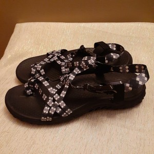 skechers outdoor lifestyle sandals black