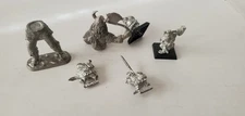 5 Miniature Pewter Figures  Lg Ral Partha + 2 g.w. 1984 + 2 smalls As shown