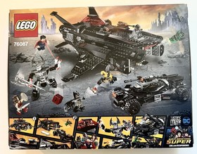 LEGO DC Comics Super Heroes: Flying Fox: Batmobile Airlift Attack (76087) BNIB