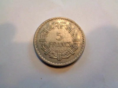 piece de 5 F alu LAVRILLIER 1945 - Photo 1/2