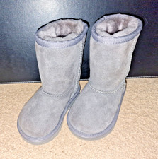 UGG, Baby, Kinderstiefel, kids' classic 22,5 Neu 
