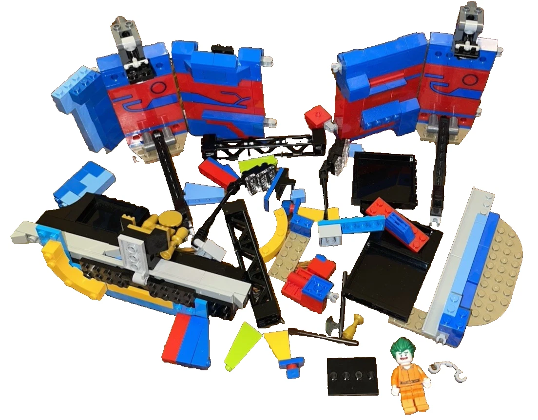 LEGO ARKHAM BUILDING & FIGURE INCOMPLETE NO BOX