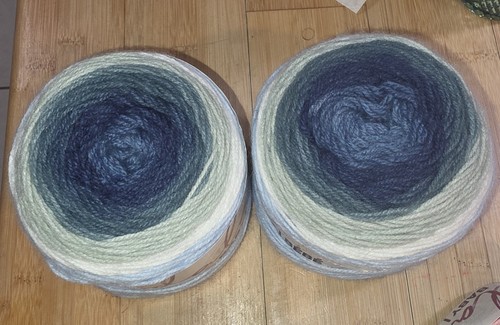 Lot Of 4 Lion Brand Mandala Yarn - Picture 11 of 12