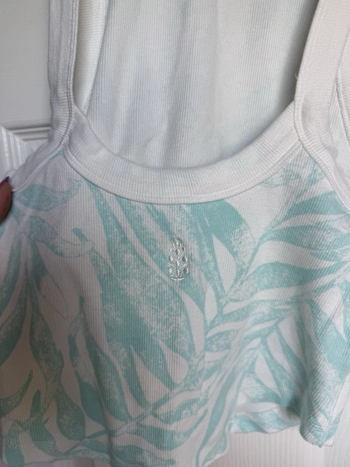 Blusa FREE PEOPLE MOVEMENT tanque ao ar livre floral branca azul sem costas tamanho XS - Imagem 4 de 4