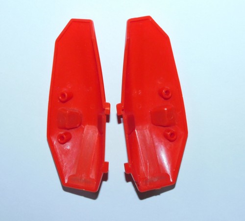Hasbro G1 Transformers Jetfire 1985 pierna blindaje escudos piezas de repuesto - Imagen 2 de 3