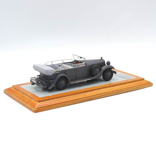 VOITURES DE LEGENDE (1383) : HORCH 750 OFFENER TOURENWAGEN - 1933