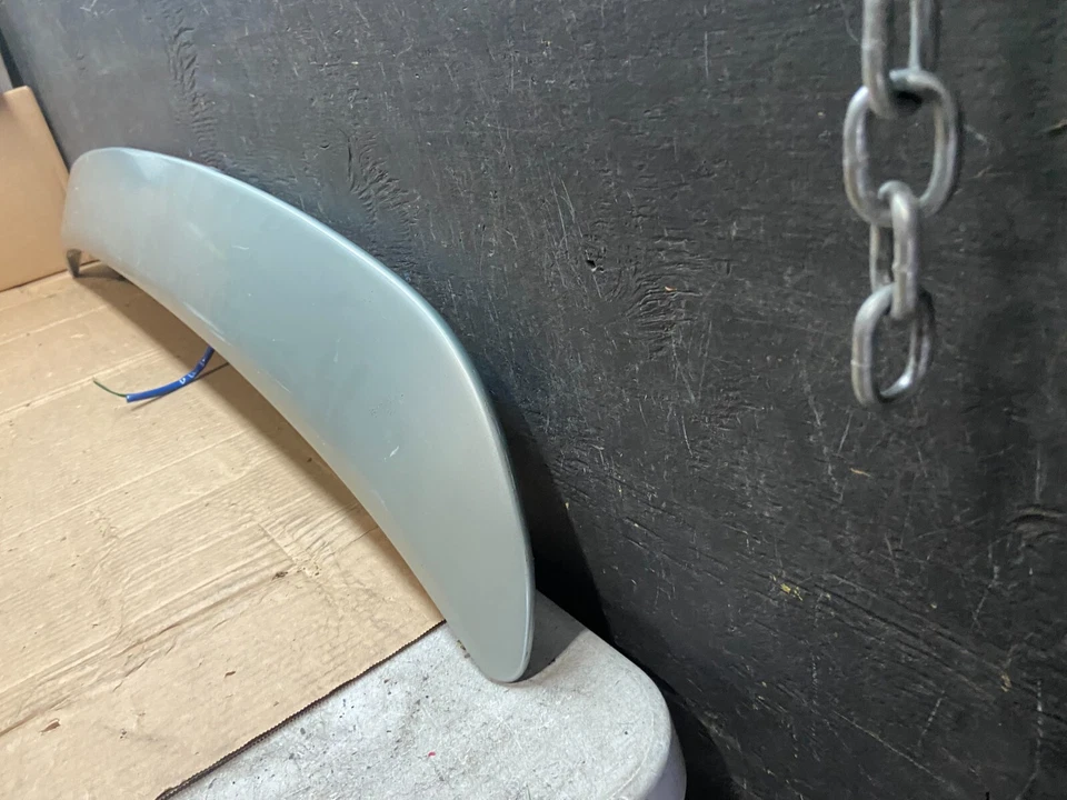 Alerón trasero maletero Toyota Camry 1992 a 1996 O3099 DG OEM Foto 2 de 4