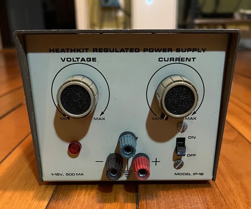 Vintage Heathkit Model IP-18 Regulated Power Supply 1-15V 500mA -- Working