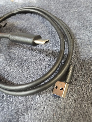 Lot of 2 - UGREEN Smart Digital Life USB 3.0A To C Port Power Cable, Phone Charg - Picture 4 of 4