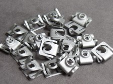 10 MOTORSCHUTZ UNTERFAHRSCHUTZ KLAMMERN CLIPS FÜR BMW E39 E38 52 51718176503