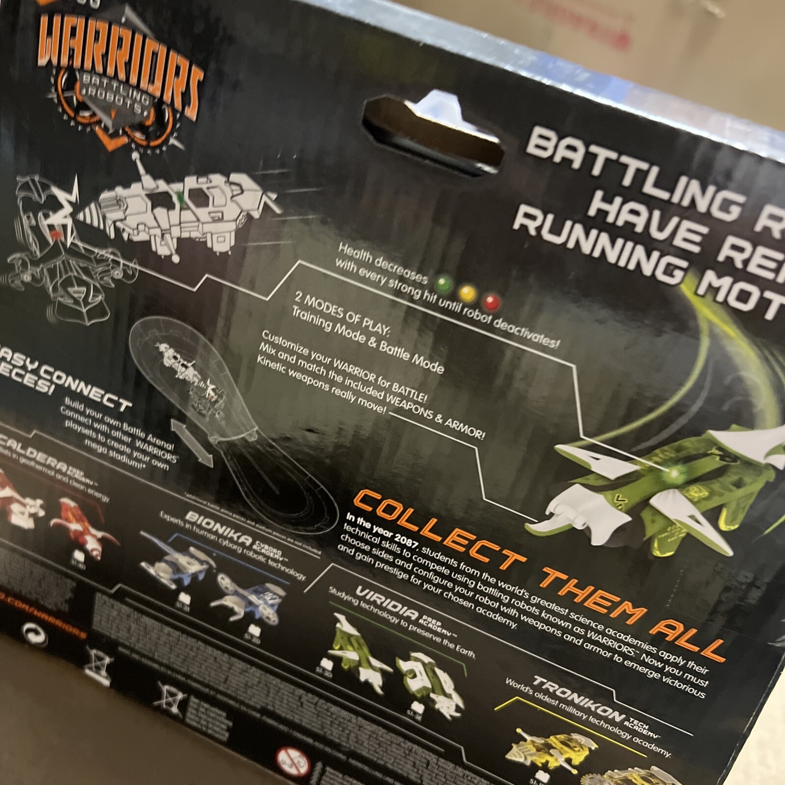 Rare Hard to Find NIB NOS Hexbug Warrirors Battling Robots Viridia vs Tronikon