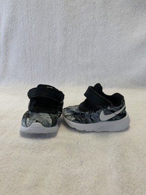 nike tanjun infant grey