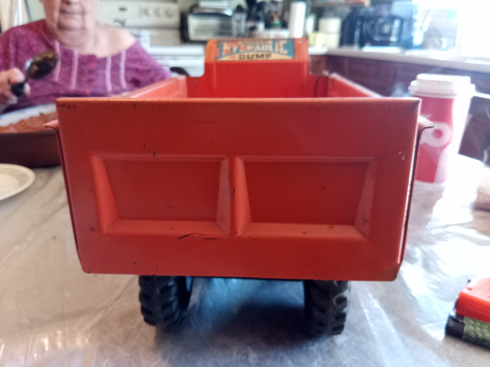 Marx Lumar Powerhouse scissors hydraulic dump truck 20 and a half