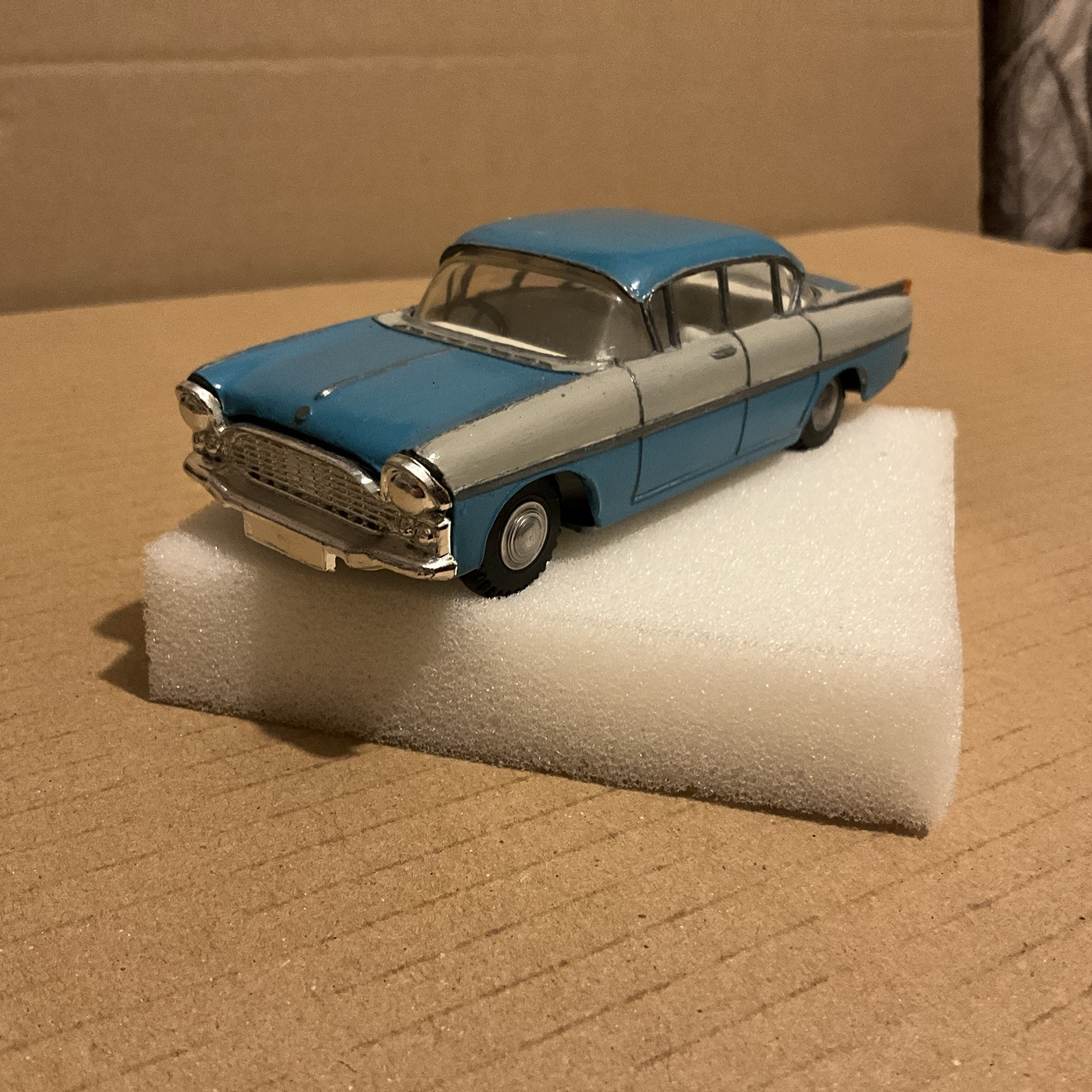 Spot-On 165, Vauxhall Cresta - Free Price Guide & Review