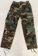 New, Men’s Propper Woodland Camo Cargo Trouser Pants,  Size Medium Regular