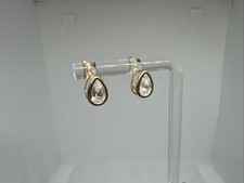 BEAUTIFUL PAIR OF 14K YELLOW GOLD TEARDROP / PEAR CZ "GEMSTONE" EARRINGS POST