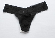 Hanky Panky Women's Daily Stretch Lace Low Rise Thong DH3 Black One Size NWT