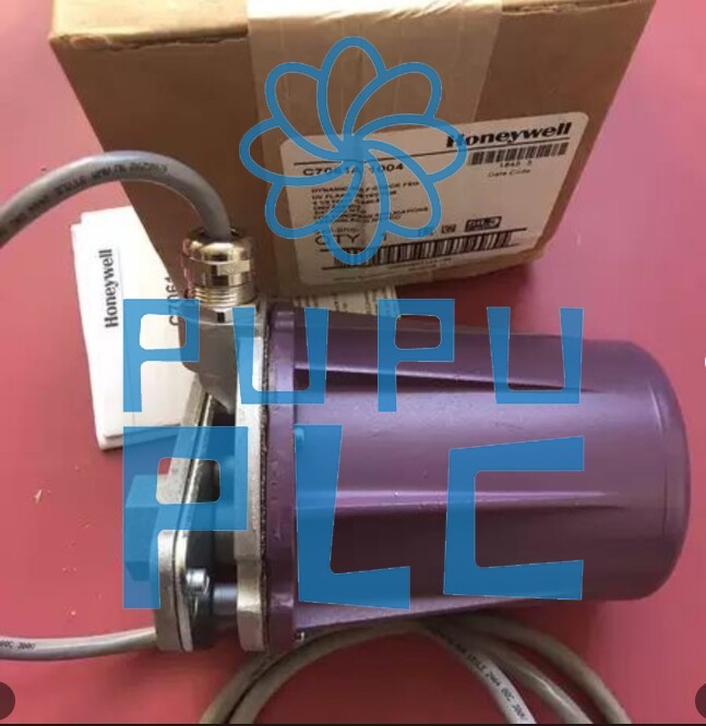 1PCS NEW Honeywell Flame Detector C7061A1004