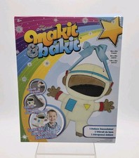 Makit Bakit Deluxe Suncatcher Kit, Astronaut, New And Sealed