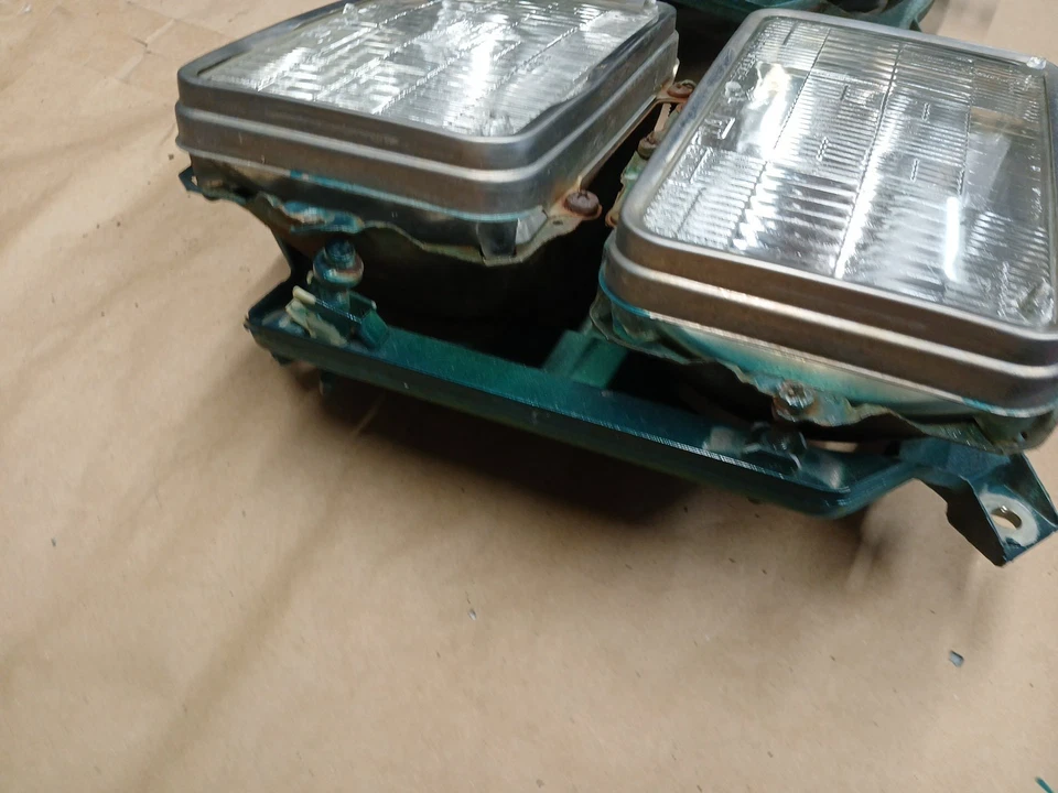 1979 1980 Dodge Ram Ramcharger Quad Head Light Bucket & Frame Assemblies L and R - Image 4 of 4