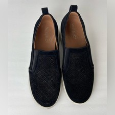 Vionic Kimmie Perf Women's Slip On Shoes Size 9 Black Suede Perforated Classic