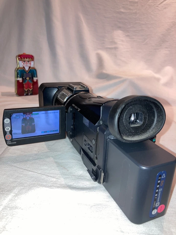 Sony HVR-A1E HDV Camcorder MiniDV High Def Professional - Image 3 of 4