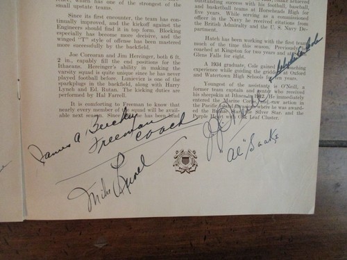 1946 ITHACA College Football Program(25 Sig(w/BUCKY FREEMAN/PETE HATCH/BEN LIGHT - Picture 12 of 17