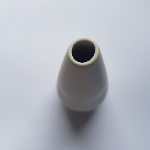 Rader Contemporary Ceramic Bud Flower Vase Modernist white textured 13cm conical - Picture 5 of 18