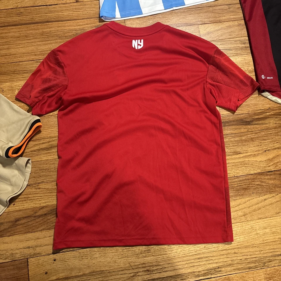 Soccer Jerseys Pack Of 7 All Size 13-14 Youth Large Official Jerseys - Image 4 of 4