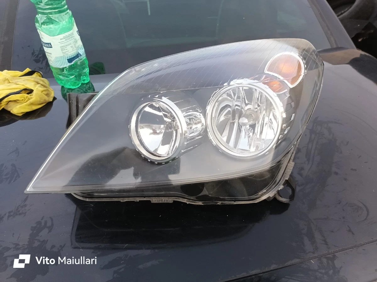 Johns, fari alogeni adatti per Opel Astra H 03/04- con H7