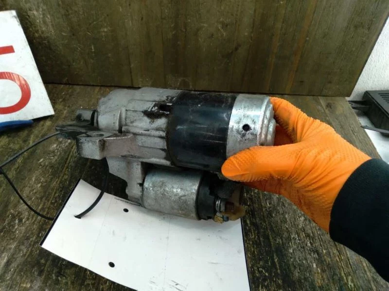 MAZDA 5 2004 2005 2006 2007 2008 2009 // MOTOR DE ARRANQUE 2,3 L M000T87681 Foto 2 de 4