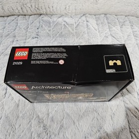 LEGO ARCHITECTURE: Buckingham Palace (21029) - BRAND NEW | SEALED | RETIRED 2018