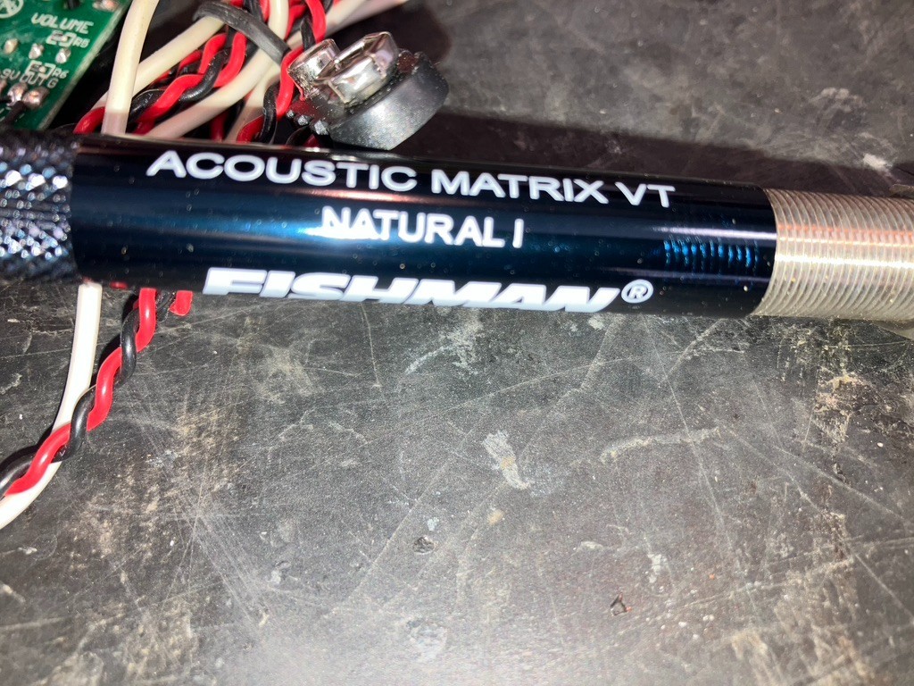 Fishman Sonitone Acoustic Matrix VT Natural 1 Guitar Pickup System