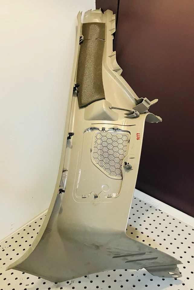 Volvo V70R V70 XC70 D 1998-2000 pilar moldura ventana trasera conductor izquierdo Foto 2 de 2