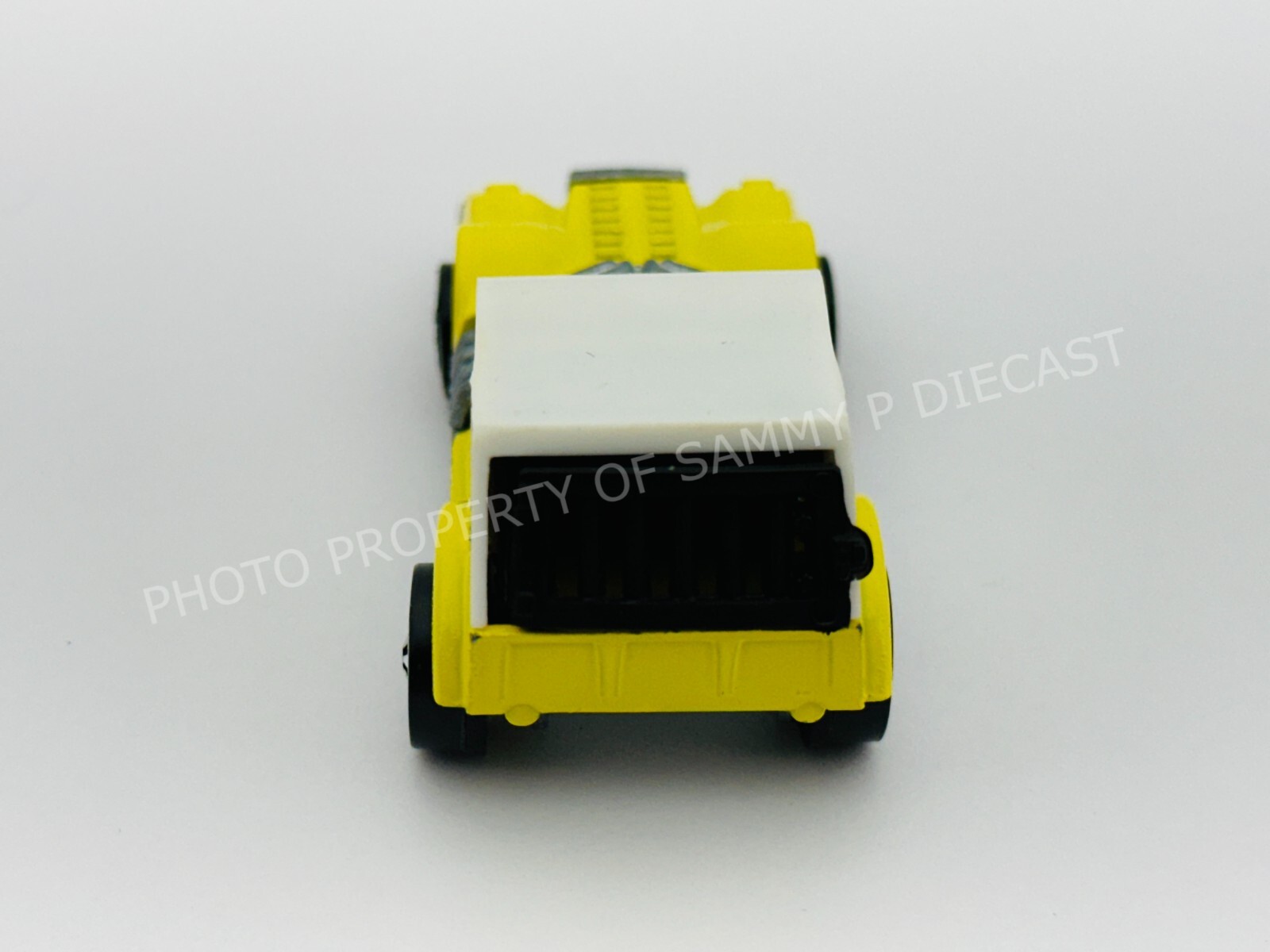 Picture 4 of 5