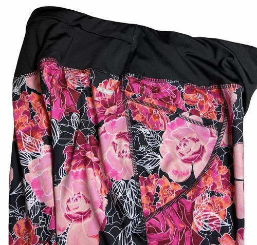 Leggings para mujer Danskin Now Capri negros florales talla M (8-10) bolsillo para teléfono - Imagen 4 de 5