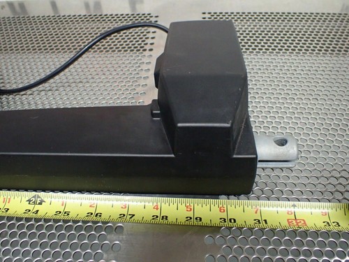 LINAK LA31.2BRM-400-24-002 3120D0-52402400 Linear Actuator Used With Warranty - Picture 4 of 9