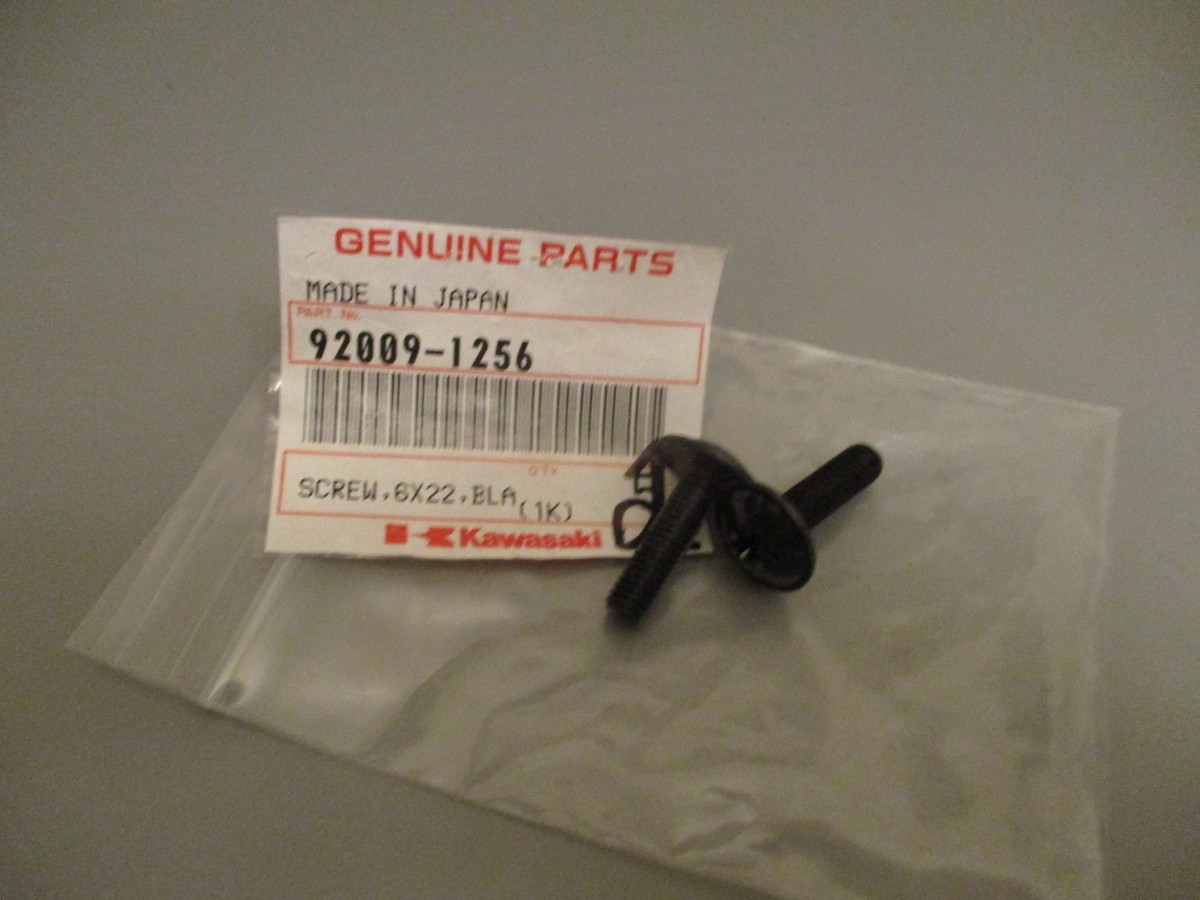 NOS Kawasaki OEM Screws 6X22 QTY2 86-87 KX80 84-88 ZN1300 85-86