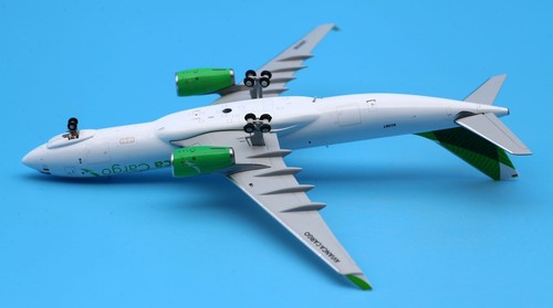 JC Wings 1:400 Avianca Cargo Airbus A330-200F Druckgussflugzeug Jet Modell N331QT - Bild 13 von 13