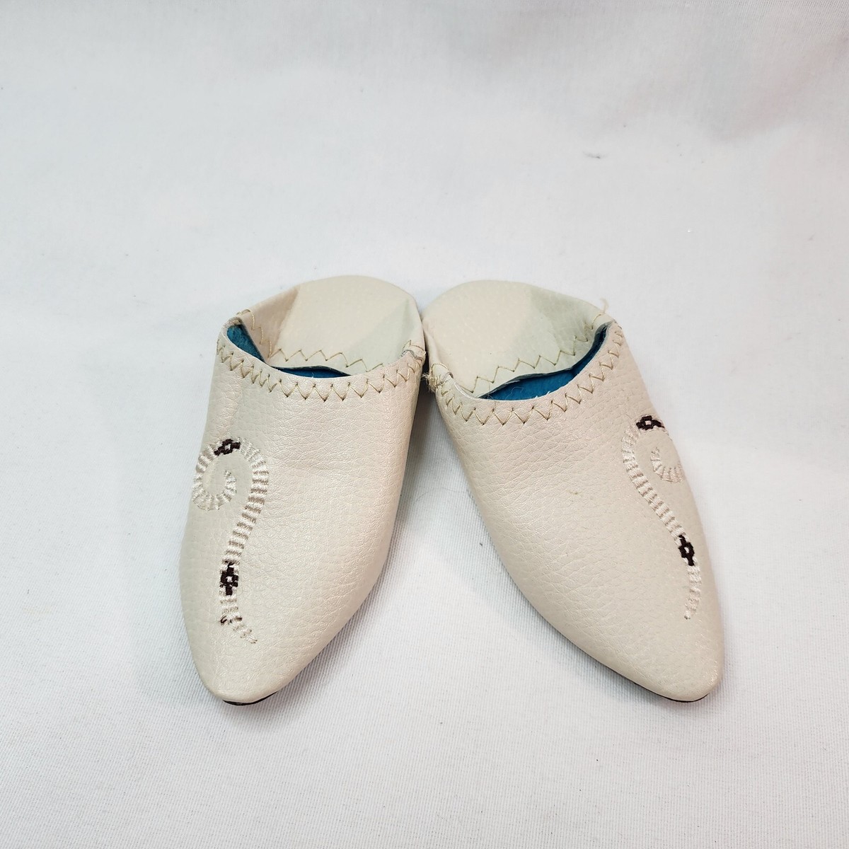 Vintage MOROCCAN White Leather Slippers Babouche Size 10 1/2 Mens Moroccan Leather Slippers: Embroidered Mules, Handmade Shoes  main image 2