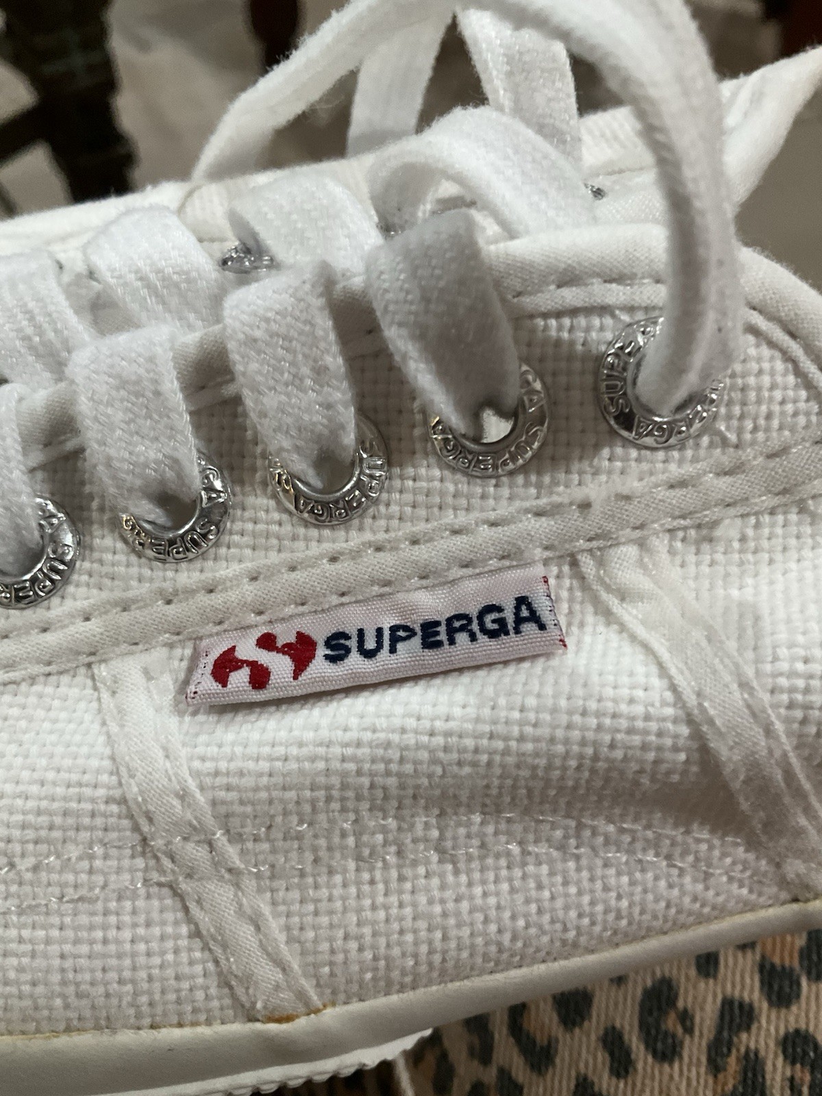 Size 40 Freee Shipping