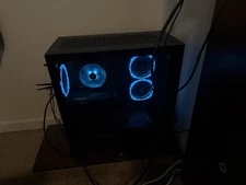  Gaming Desktop PC and monitor and Keyboard and mouse with huge mousepad 