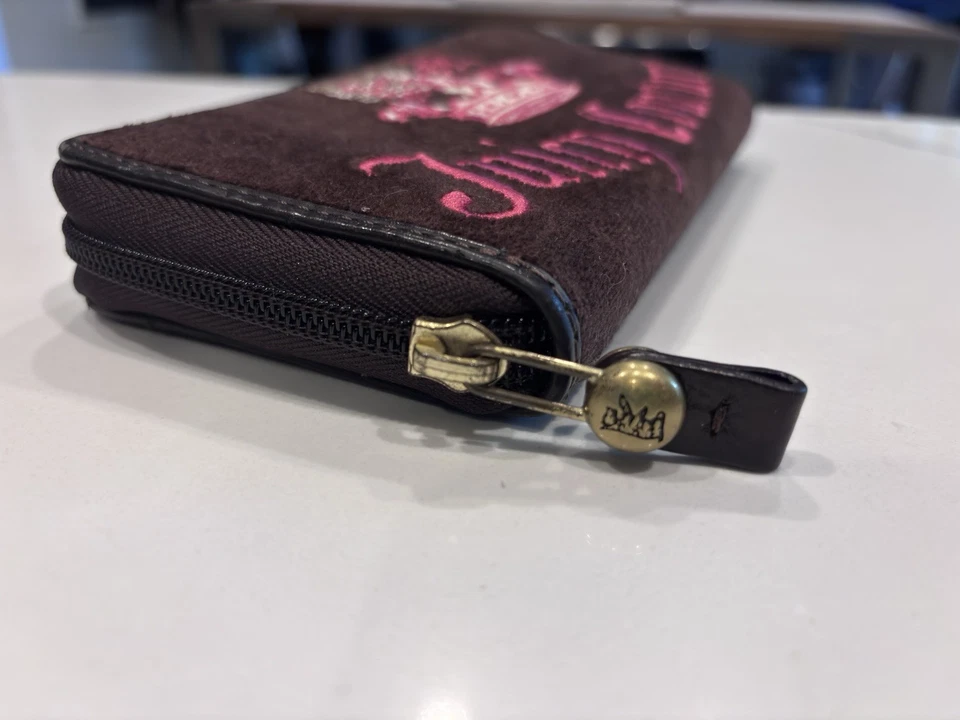 Cartera de Terciopelo Juicy Couture Vintage Rara Princesa Corona/Logotipo Unicornio Y2K Foto 2 de 4