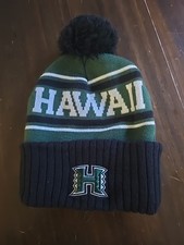Fan Favorite University Hawaii Rainbow Warriors Logo Bows BEANIE Hat Cap Pom